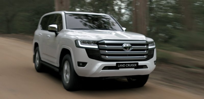 Ảnh xe Land Cruiser 300 đẹp nhất năm 8