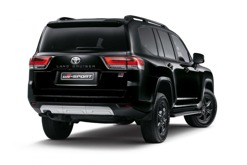 Ảnh xe Land Cruiser 300 đẹp nhất năm 34