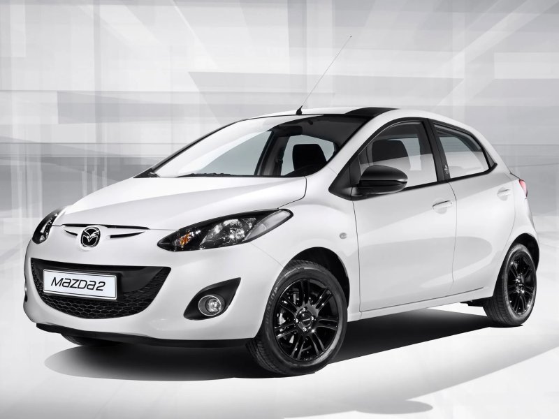 Ảnh xe Mazda 2 phiên bản đời cũ 10