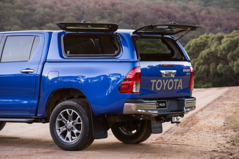 Ảnh xe Toyota Hilux đẹp mắt nhất 6