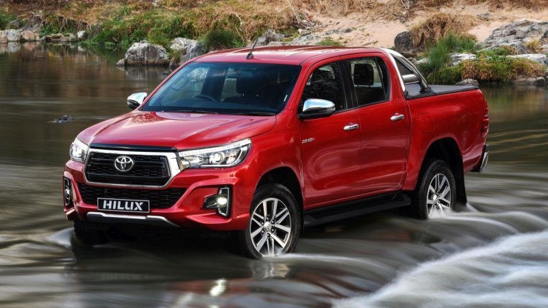 Ảnh xe Toyota Hilux đẹp mắt nhất 16