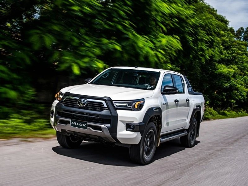 Ảnh xe Toyota Hilux đẹp mắt nhất 19