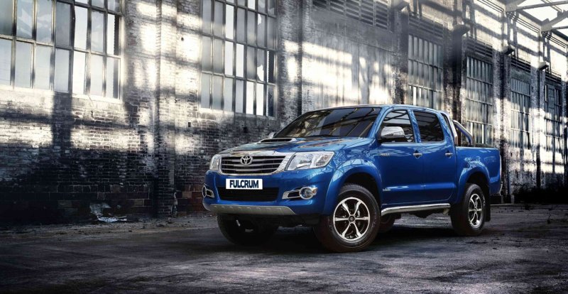 Ảnh xe Toyota Hilux đẹp mắt nhất 22