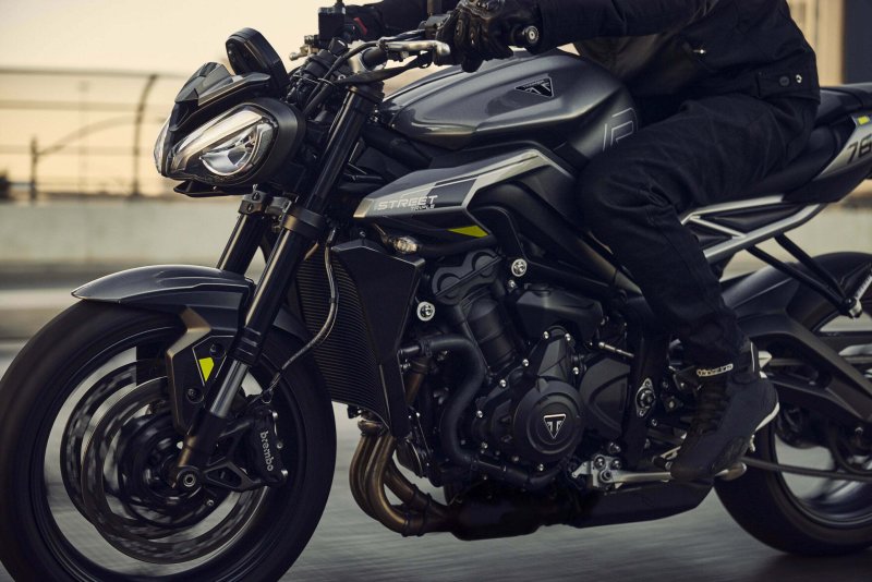 Ảnh xe Triumph Street Triple độc đáo 8