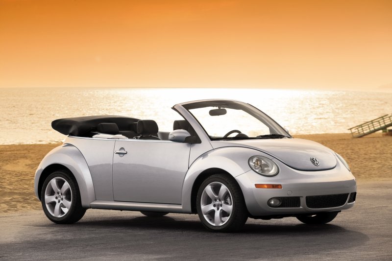 Ảnh xe Volkswagen Beetle mui trần chất lượng cao 8