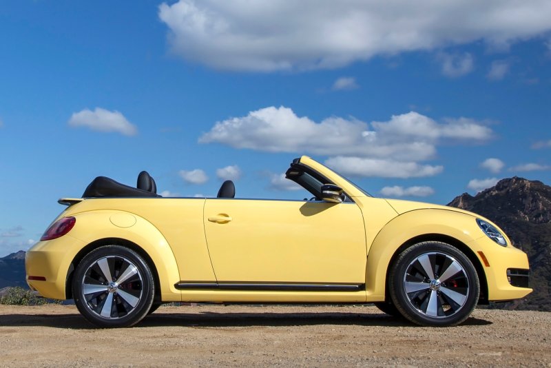 Ảnh xe Volkswagen Beetle mui trần chất lượng cao 9