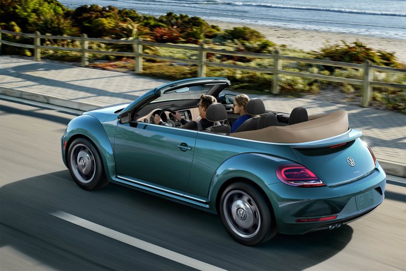 Ảnh xe Volkswagen Beetle mui trần chất lượng cao 13