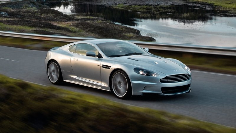 Aston Martin DBS 04