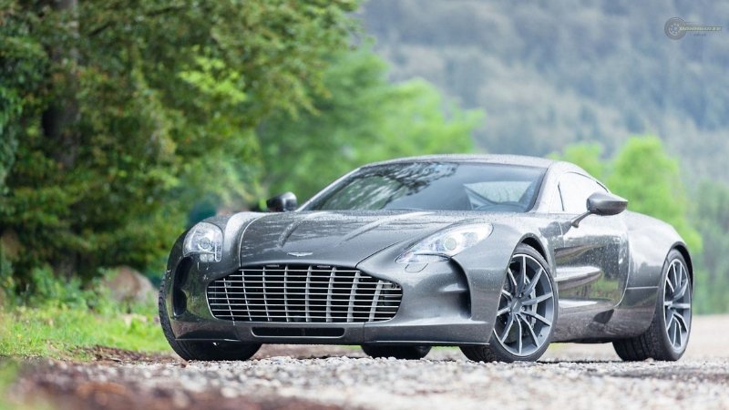 Aston Martin One-77 03