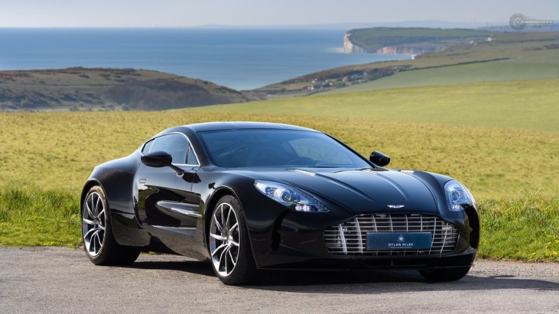 Aston Martin One-77 04