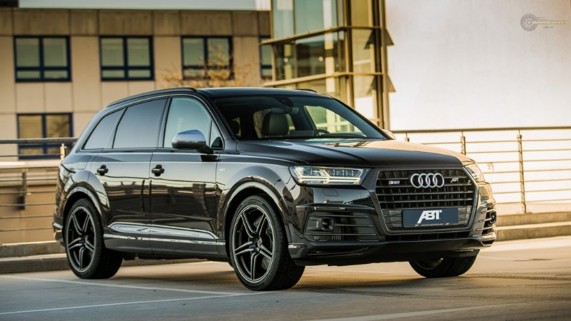 Audi Q7 04