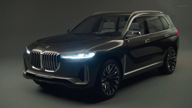 BMW X7 04