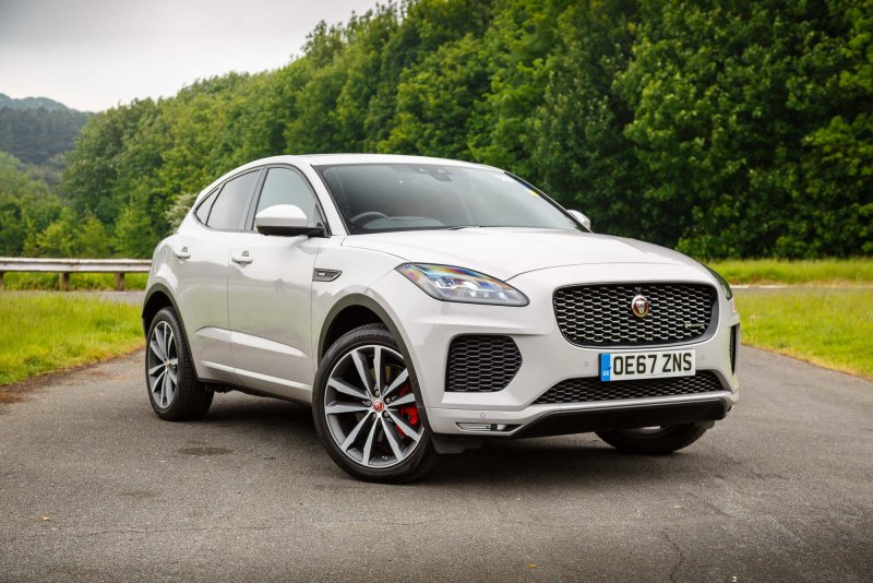 Bộ sưu tập ảnh xe Jaguar E–Pace mới nhất 23