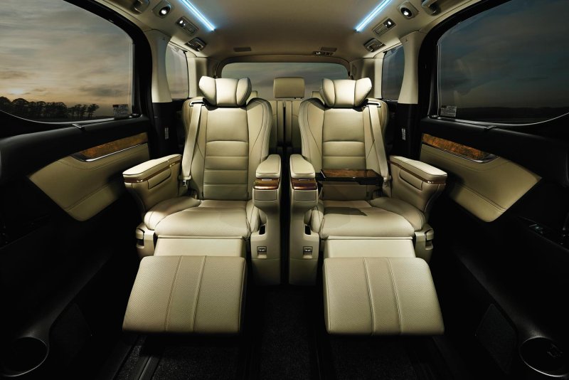 Bộ sưu tập hình ảnh Alphard Luxury 24