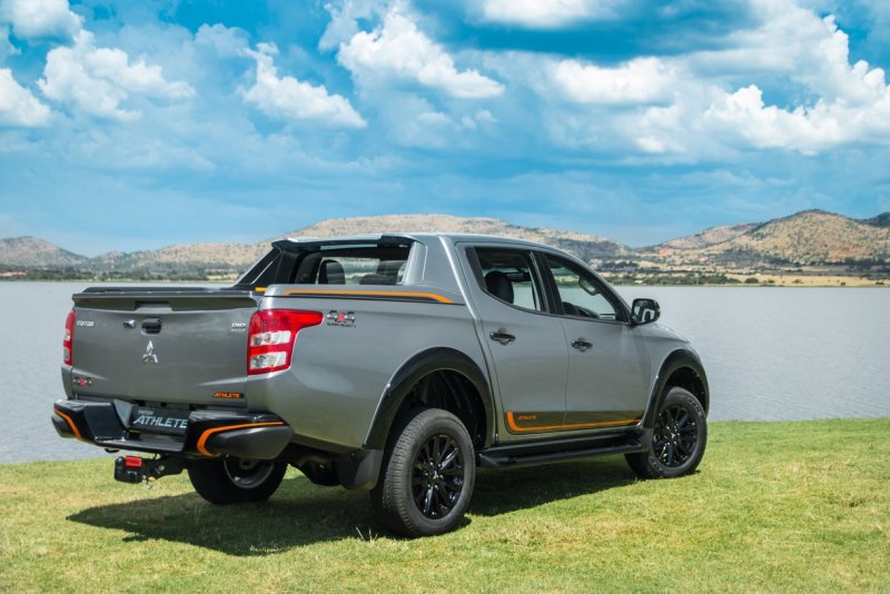 Bộ sưu tập hình ảnh ngoại thất Mitsubishi Triton 34