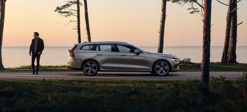 Bộ sưu tập hình ảnh Volvo V60 độc đáo 17