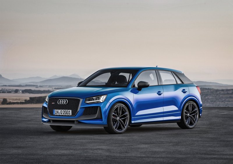 BST ảnh xe Audi Q2 chất lượng cao 5