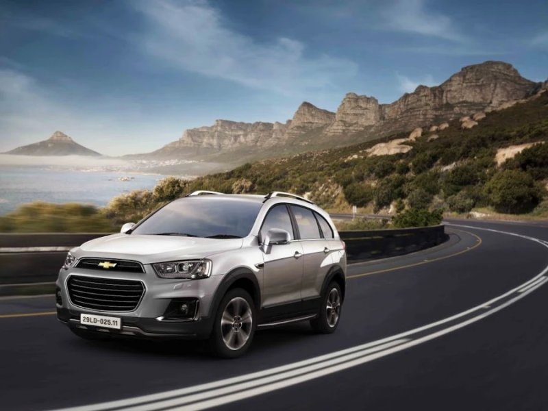 Chevrolet Captiva chất lượng cao 6