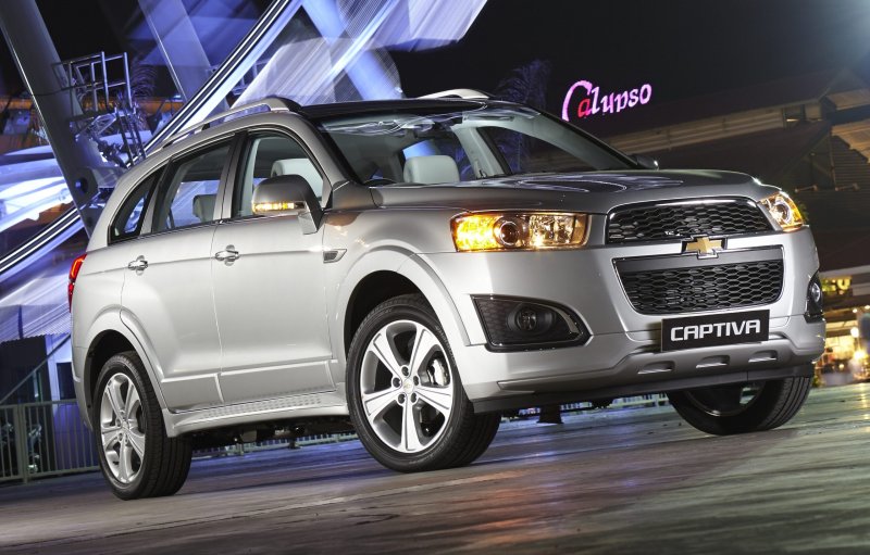 Chevrolet Captiva chất lượng cao 12