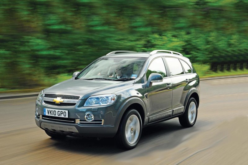 Chevrolet Captiva chất lượng cao 13