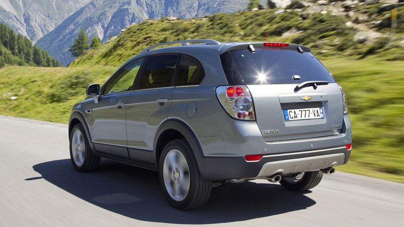 Chevrolet Captiva chất lượng cao 14