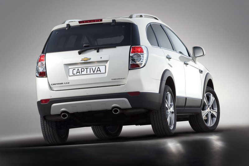 Chevrolet Captiva chất lượng cao 20