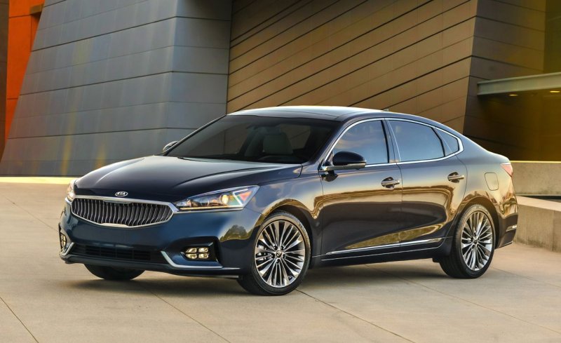 Chi tiết mọi góc cạnh của xe Kia Cadenza 16