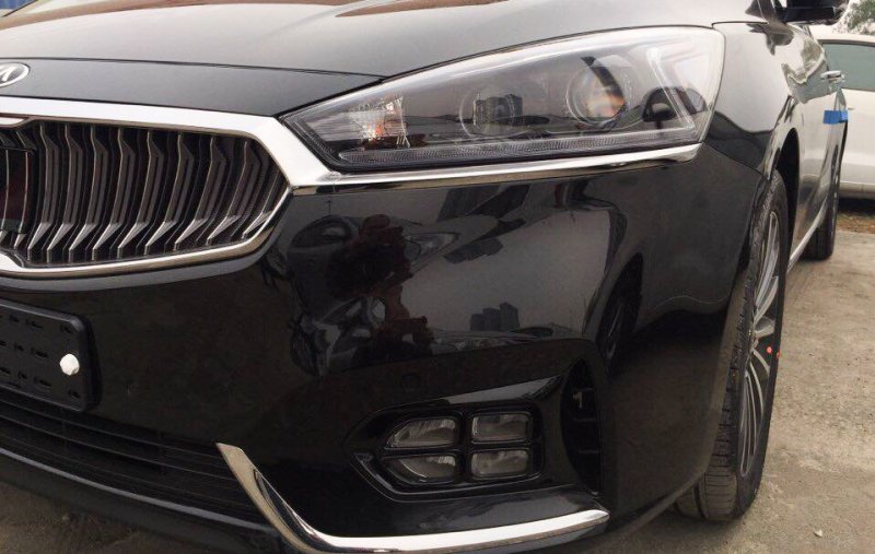 Chi tiết mọi góc cạnh của xe Kia Cadenza 24