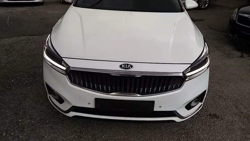 Chi tiết mọi góc cạnh của xe Kia Cadenza 26