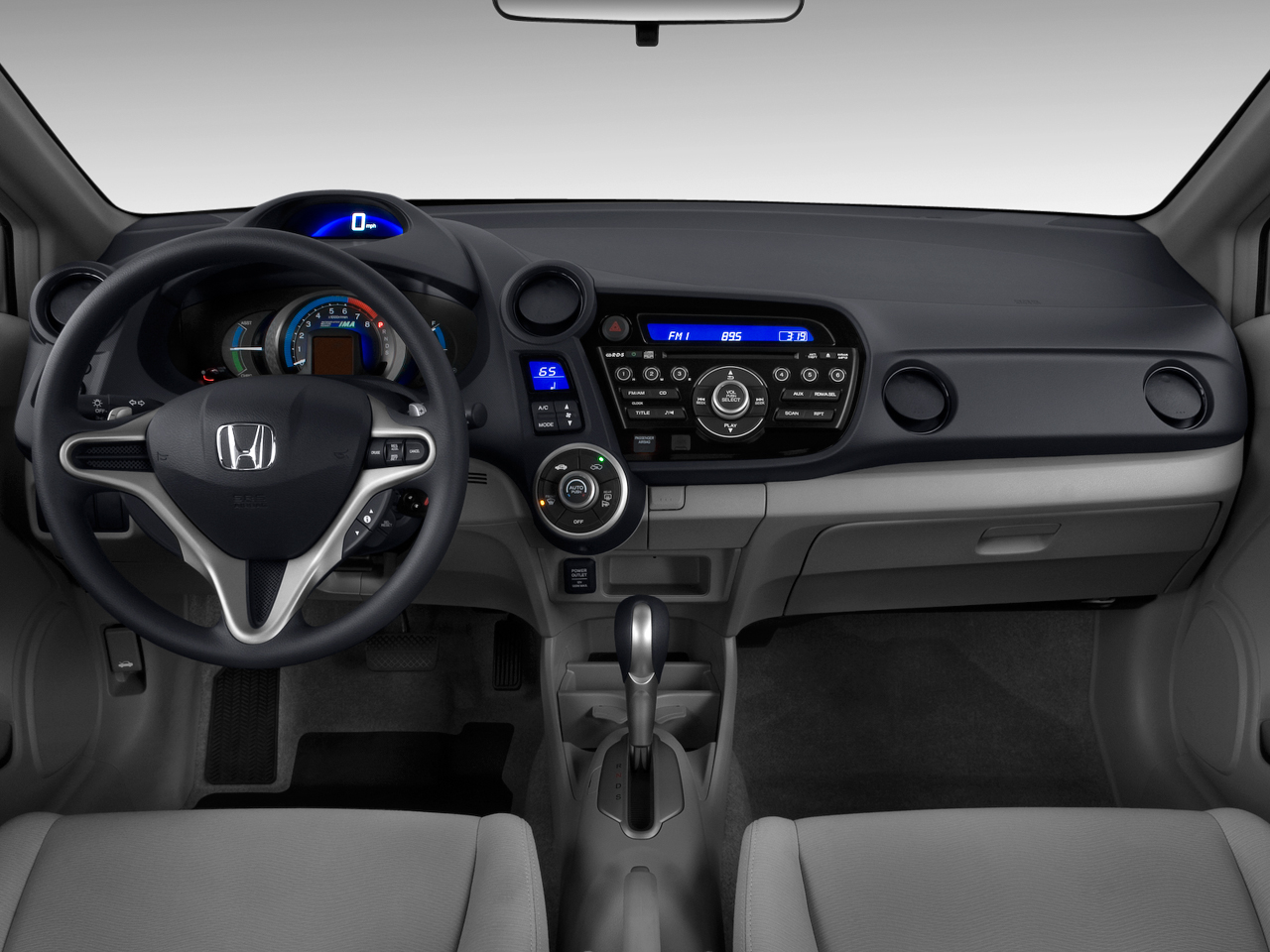 Chi tiết nội thất xe Honda Insight sang trọng 18