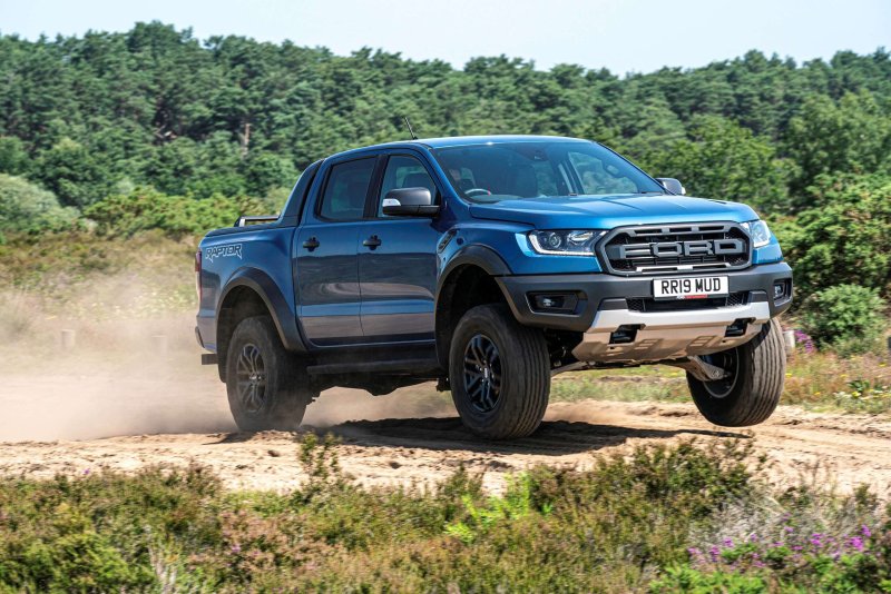 Dòng xe Ford Ranger Raptor 15