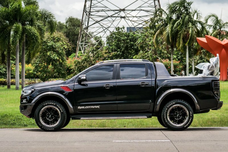 Dòng xe Ford Ranger Raptor 21