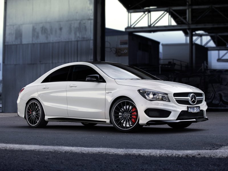 Download hình xe Mercedes-Benz AMG CLA 19