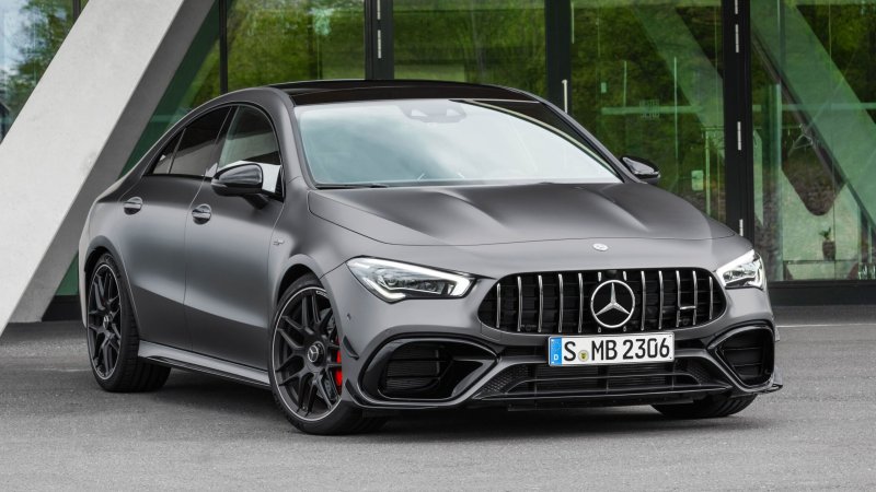 Download hình xe Mercedes-Benz AMG CLA 22