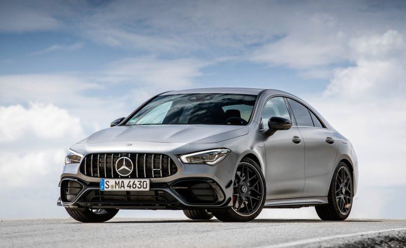 Download hình xe Mercedes-Benz AMG CLA 27