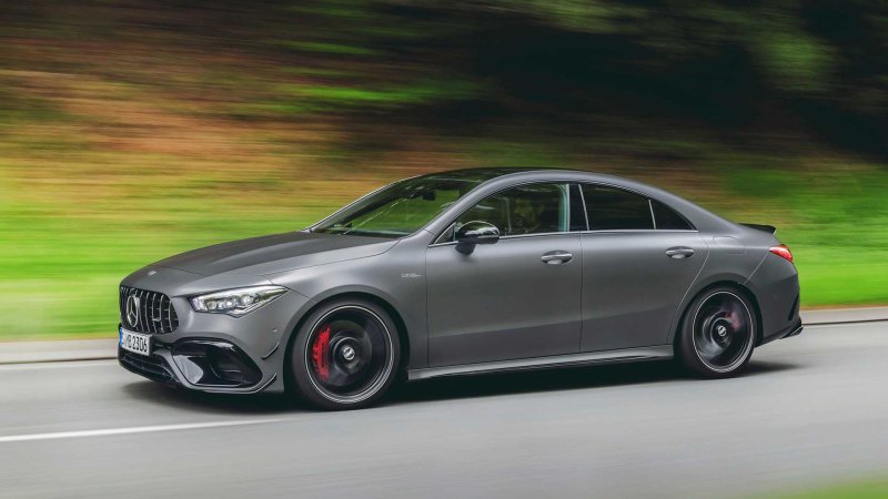 Download hình xe Mercedes-Benz AMG CLA 29