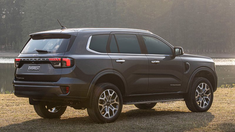 Hình ảnh ấn tượng của dòng xe Ford Everest 20