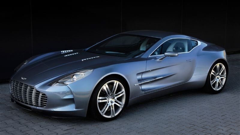 Hình ảnh Aston Martin One-77 từ nhiều góc độ 11