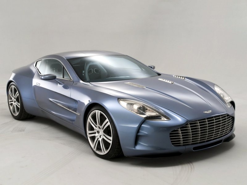 Hình ảnh Aston Martin One-77 từ nhiều góc độ 25