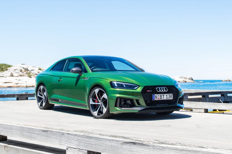 Hình ảnh Audi RS5 phiên bản mới nhất 17