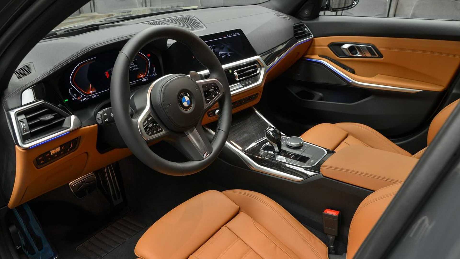 Hình ảnh BMW 330i đẹp lung linh chất lượng cao 5