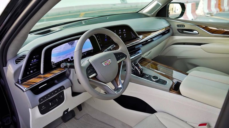 Hình ảnh chi tiết xe Cadillac Escalade cao cấp 1