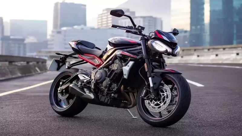 Hình ảnh chi tiết xe Triumph Street Triple 7