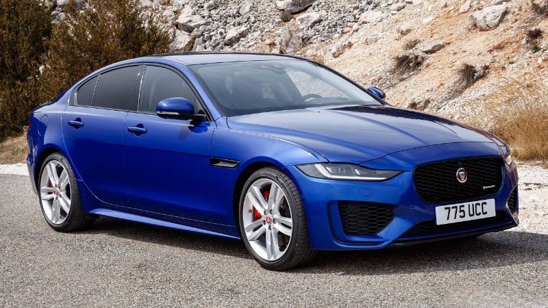 Hình ảnh của dòng xe Jaguar XE cao cấp và đa dạng 2