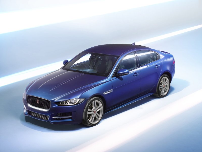 Hình ảnh của dòng xe Jaguar XE cao cấp và đa dạng 25