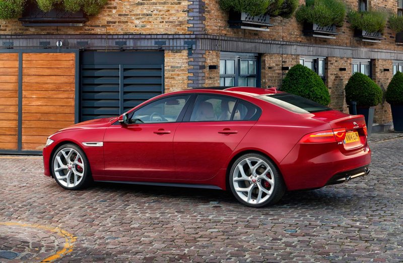 Hình ảnh của dòng xe Jaguar XE cao cấp và đa dạng 27