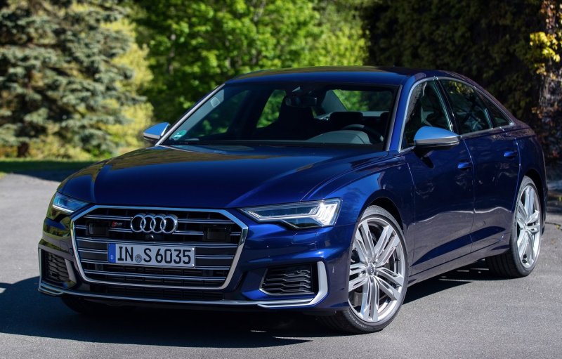 Hình ảnh độc quyền của dòng xe Audi S6 1