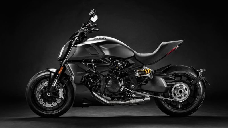 Hình ảnh Ducati Diavel cho giới trẻ 7