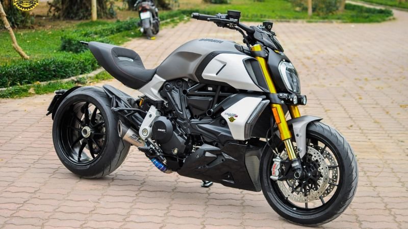 Hình ảnh Ducati Diavel cho giới trẻ 11