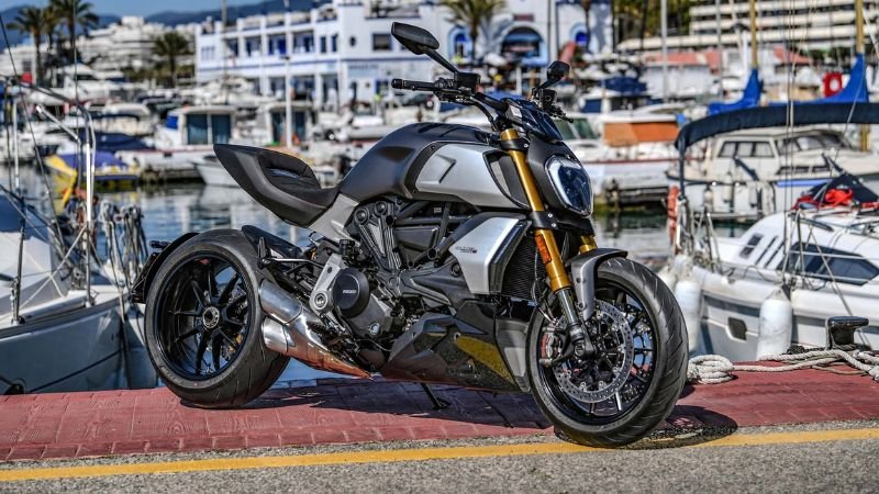 Hình ảnh Ducati Diavel mới nhất 12